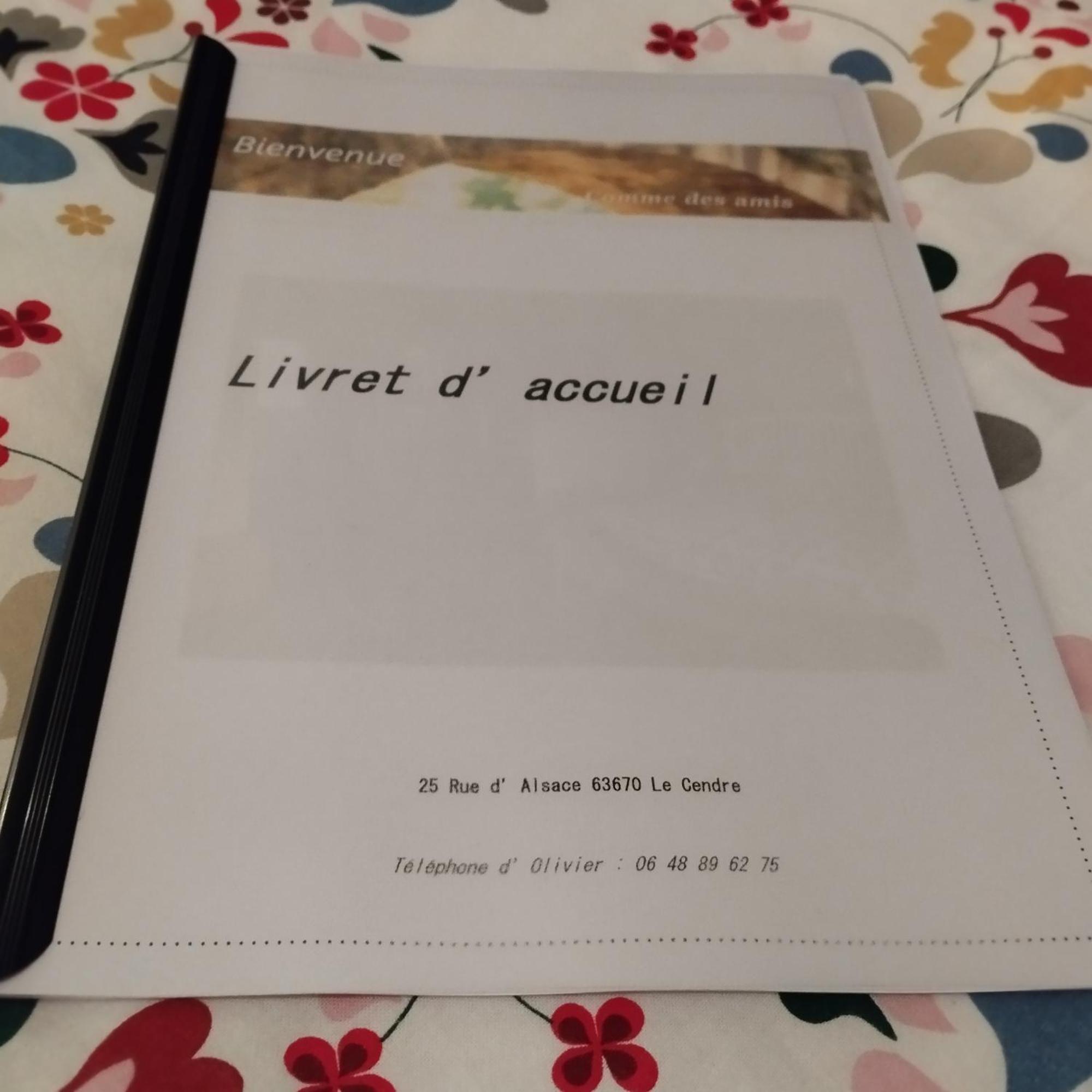 Bienvenue Bed and Breakfast Le Cendre Εξωτερικό φωτογραφία